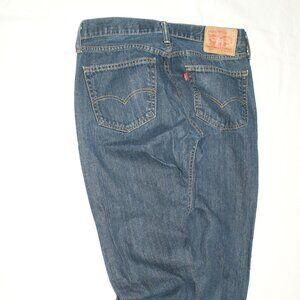 Five Pocket Levi Strauss Dark Blue Jeans Size 33x34.